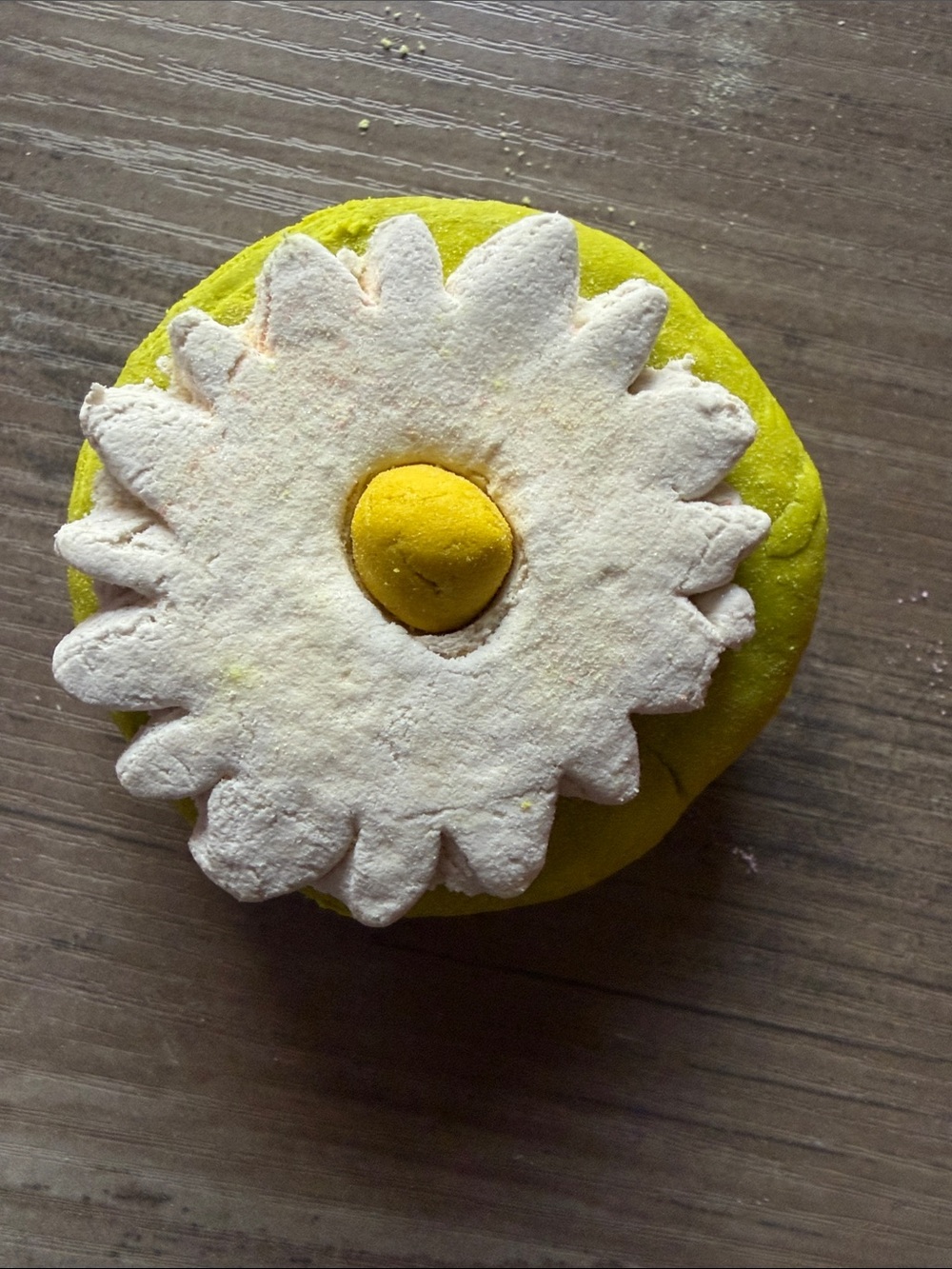 New Lush Blooming Beautiful Bubble Bar